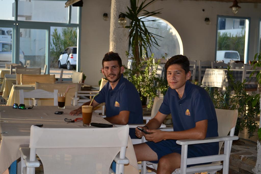 Sunset Aparthotel Агиос Прокопиос Стая снимка