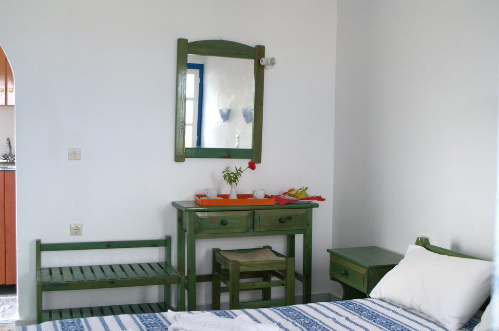 Sunset Aparthotel Агиос Прокопиос Стая снимка