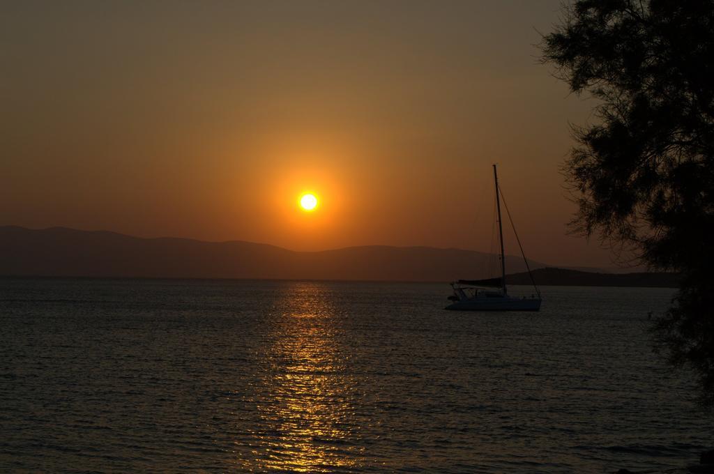 Sunset Aparthotel Агиос Прокопиос Стая снимка